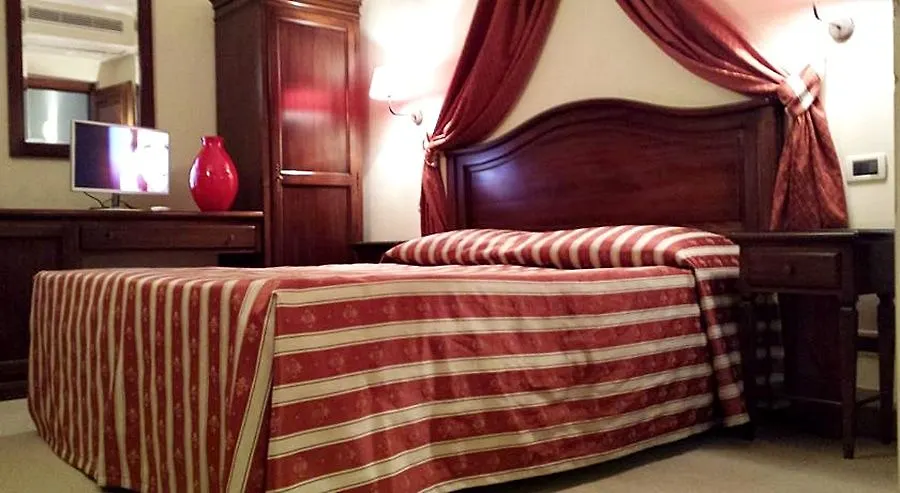 Residenza Rivo Alto Otel Venedik 3*,