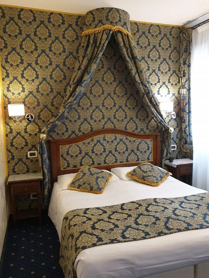 Residenza Rivo Alto Otel Venedik İtalya